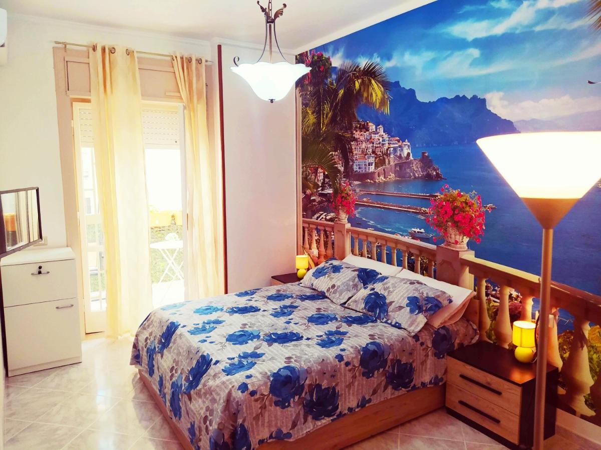 Altea Royale Hotel Наполи Екстериор снимка
