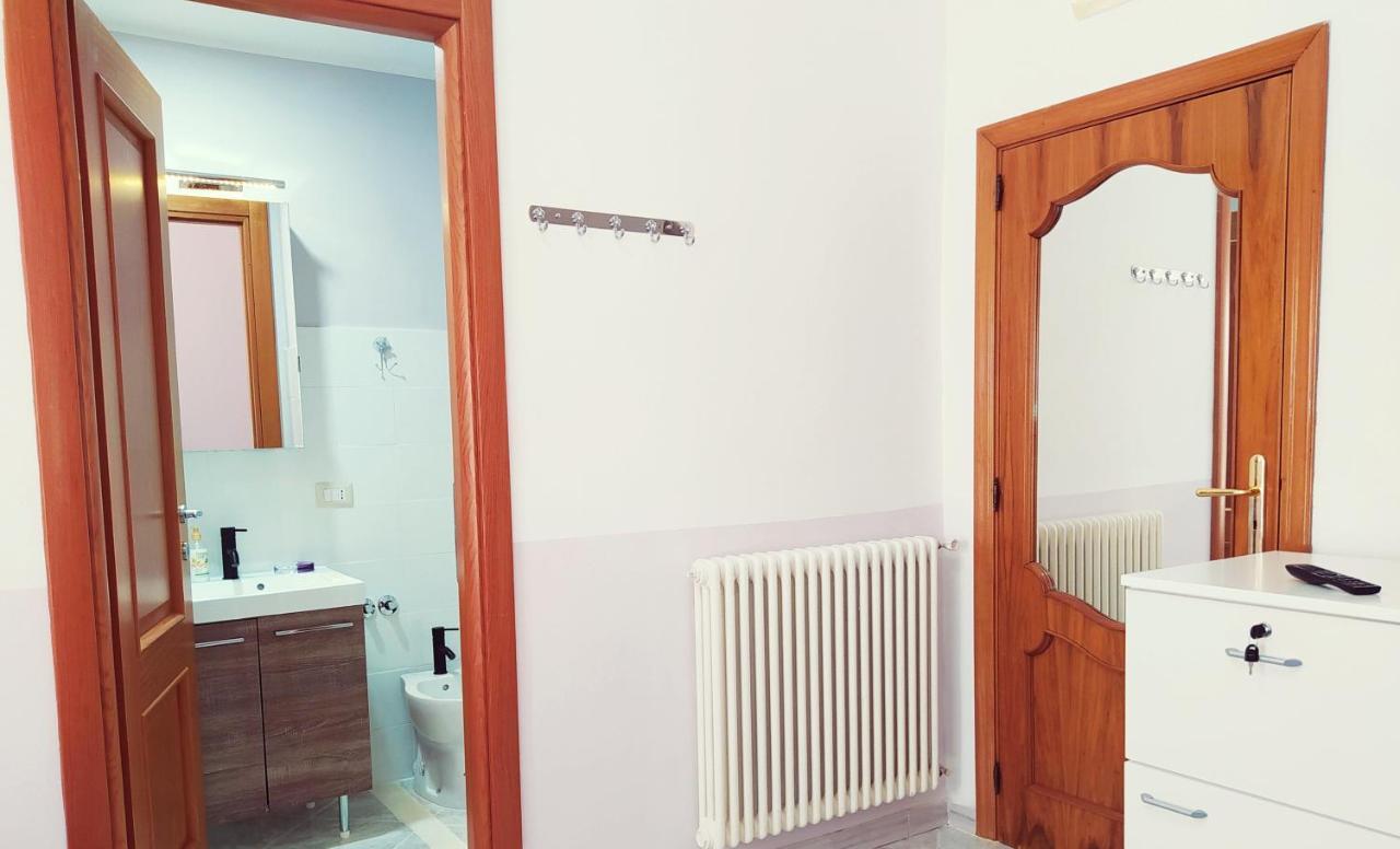 Altea Royale Hotel Наполи Екстериор снимка