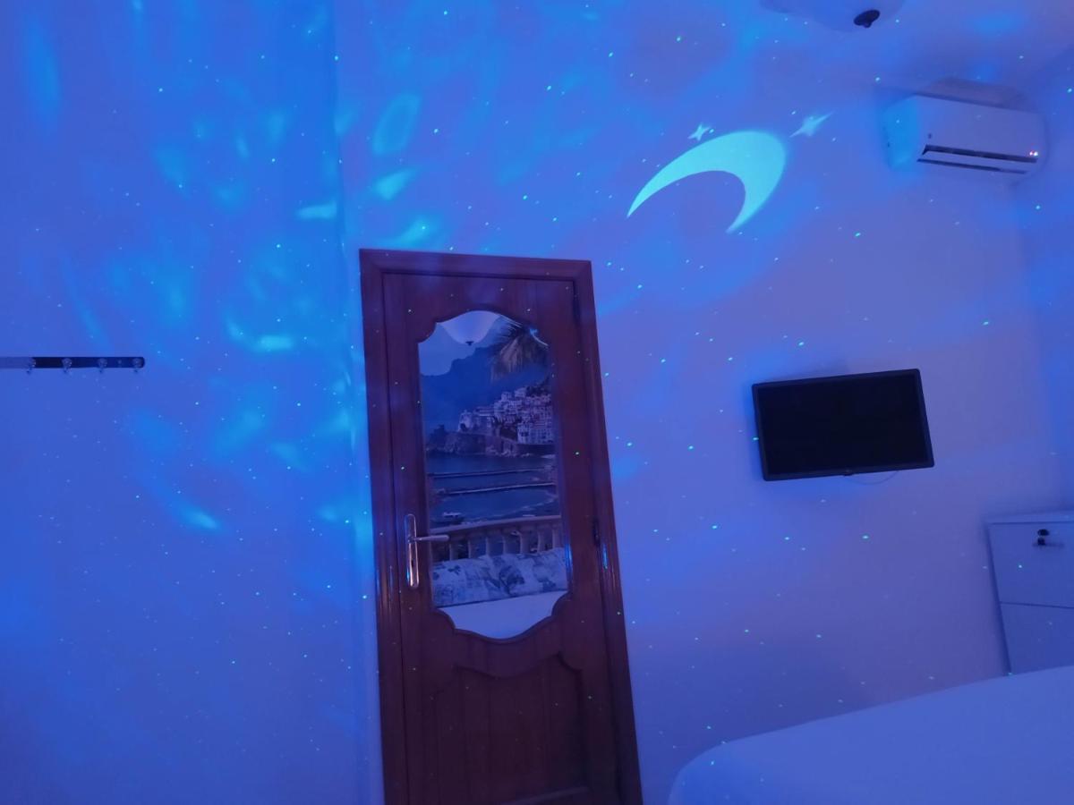 Altea Royale Hotel Наполи Екстериор снимка
