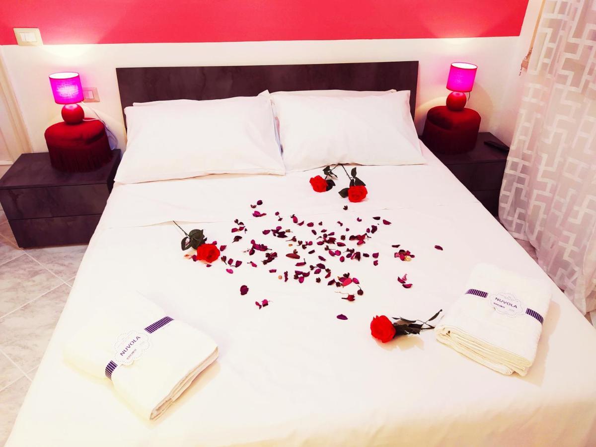 Altea Royale Hotel Наполи Екстериор снимка